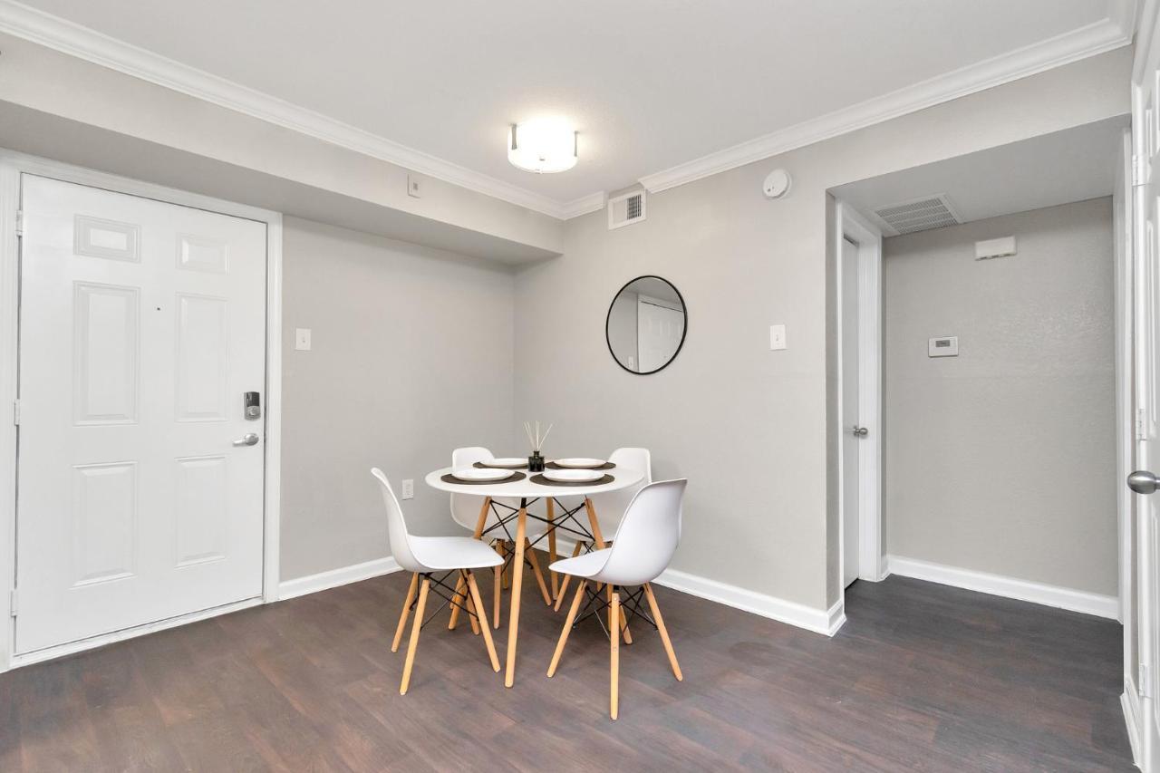 Апартаменты Texas Med Center Luxury Loft Хьюстон Экстерьер фото